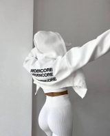 WhatsApp: +996 (772) 66 55 44